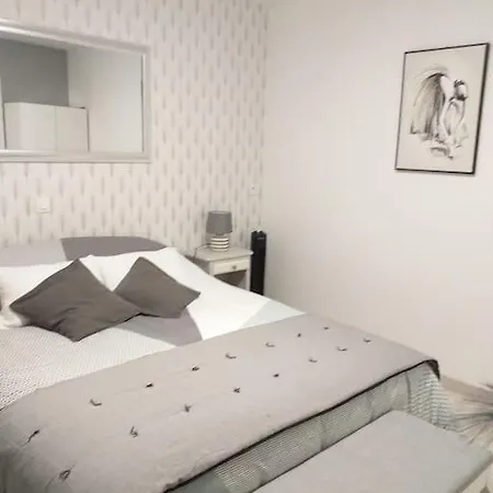 Gîte 3 étoiles Lou Gaston Hébergement de vacances *