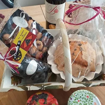 Gîte 3 étoiles Lou Gaston Hébergement de vacances Castillon-la-Bataille