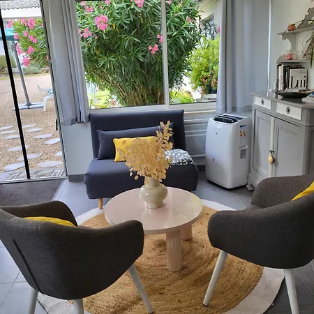 3 Etoiles Lou Gaston * Castillon-la-Bataille